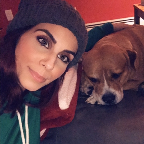 Meet your Posher Ambassador Kaili (Ky-Lee) - Picture 3 of 8